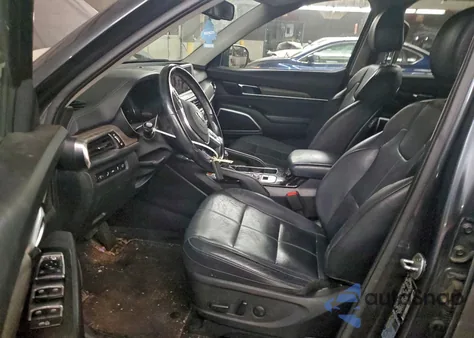 2021 Kia Telluride Ex z USA, uszkodzony, nr VIN 5XYP3DHC6MG114385